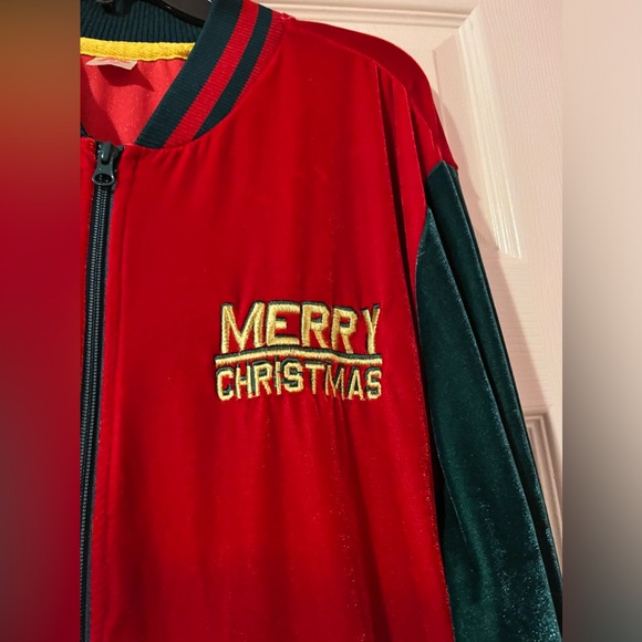 Holiday Time Men's Rudolf The Rednose Reindeer Merry Christmas Zip Up Jacket - Picture 4 of 6